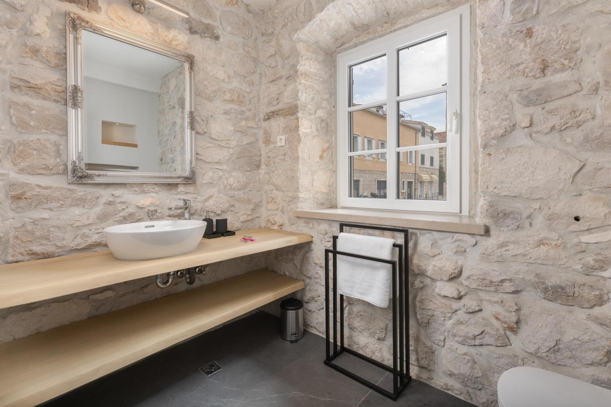 New - Casa Columba - 4 Star Design Boutique Hotel With Outdoor Pool & Private Garden (Adults Only) Makarska Zewnętrze zdjęcie